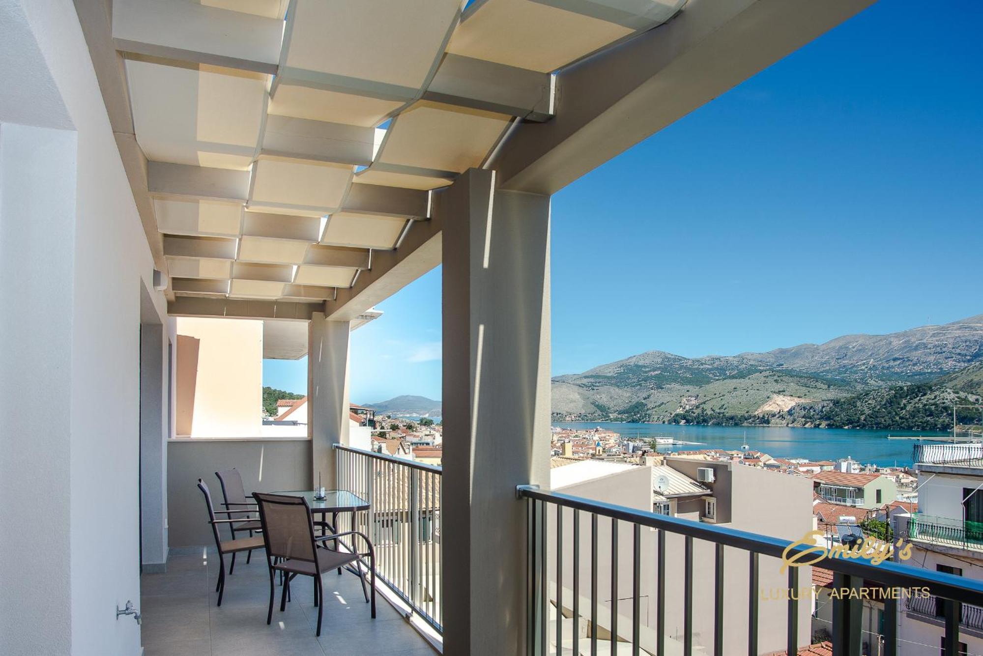 Emily'S Luxury Apartments Argostoli  Exterior photo